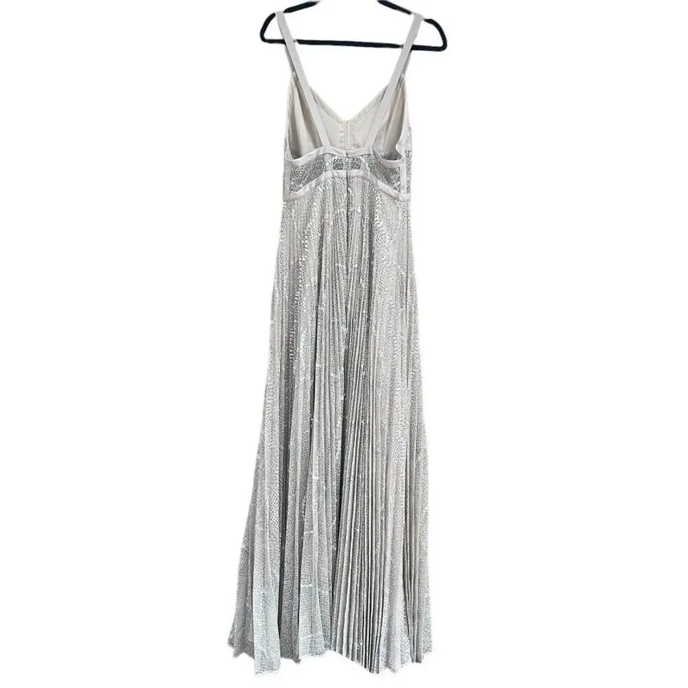 Alexis Isabella Gown Silver - Picture 7 of 10